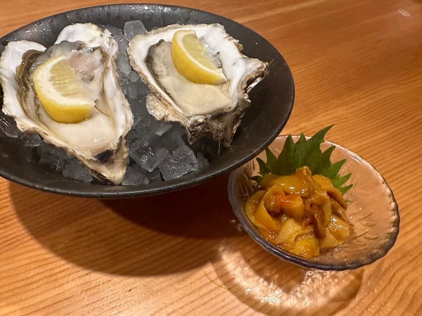 美味しい牡蠣は日本酒と一緒に