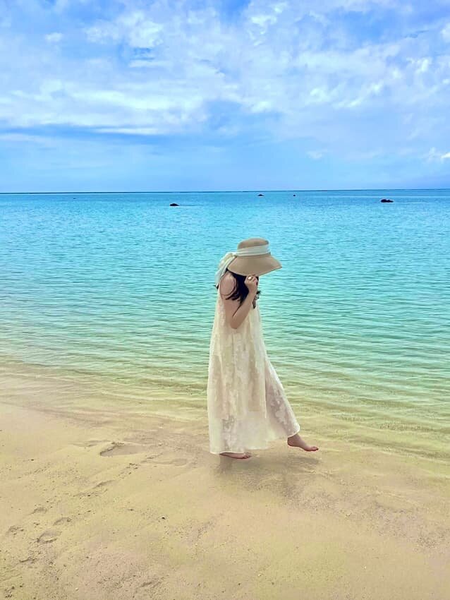 大好きな沖縄で海辺散歩