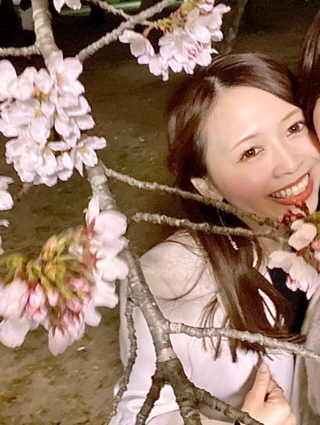 仕事終わりに同期とお花見